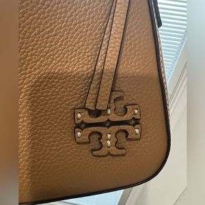 Like new Tory Burch small shoulder bag